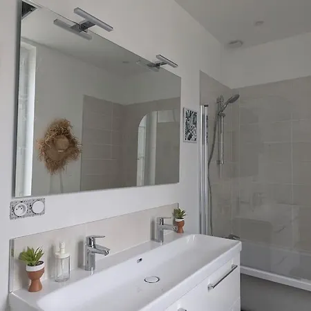 Cosy Oasis - T3 - Grande Terrasse Collective *