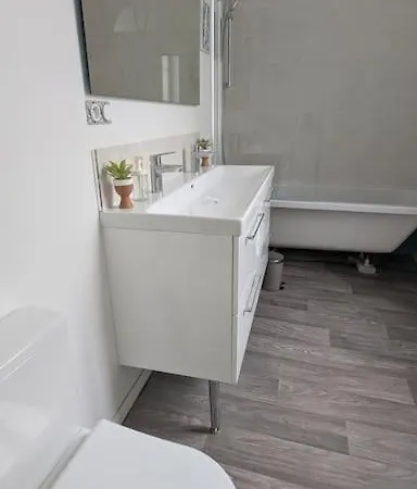 Cosy Oasis - T3 - Grande Terrasse Collective Apartament *